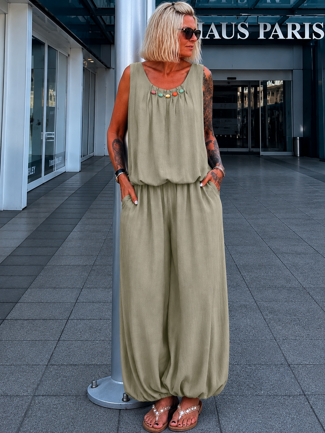 Zweiteiler mit Schmucksteinen - khaki