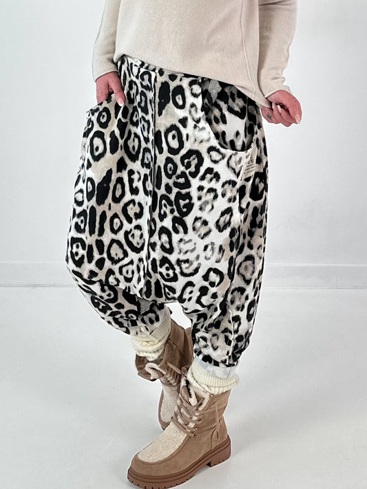 Harem pants model "Deep&amp;Wild" - ecru-multicoloured