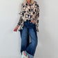 Leichte oversized Bluse mit Muster - beige- schwarz-blau