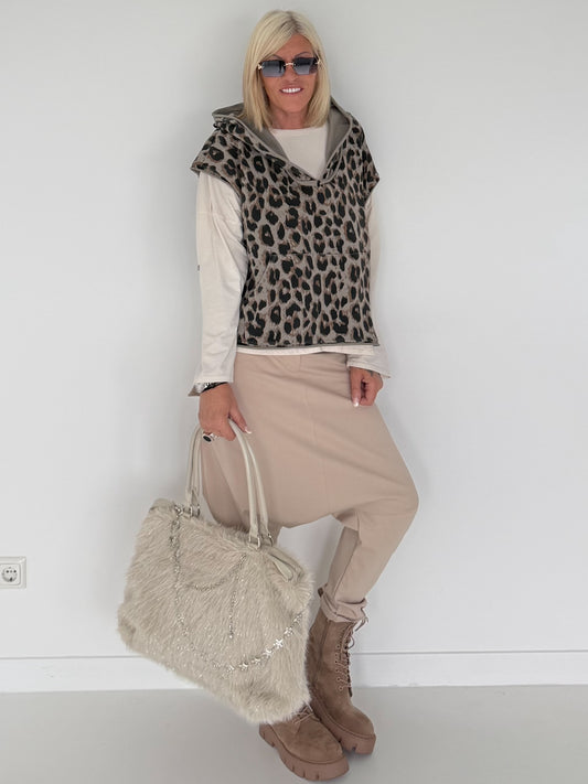 Kurzarm-Hoodie mit All Over Leo-Print - taupe ( lieferbar ab ca. 28.08.26)