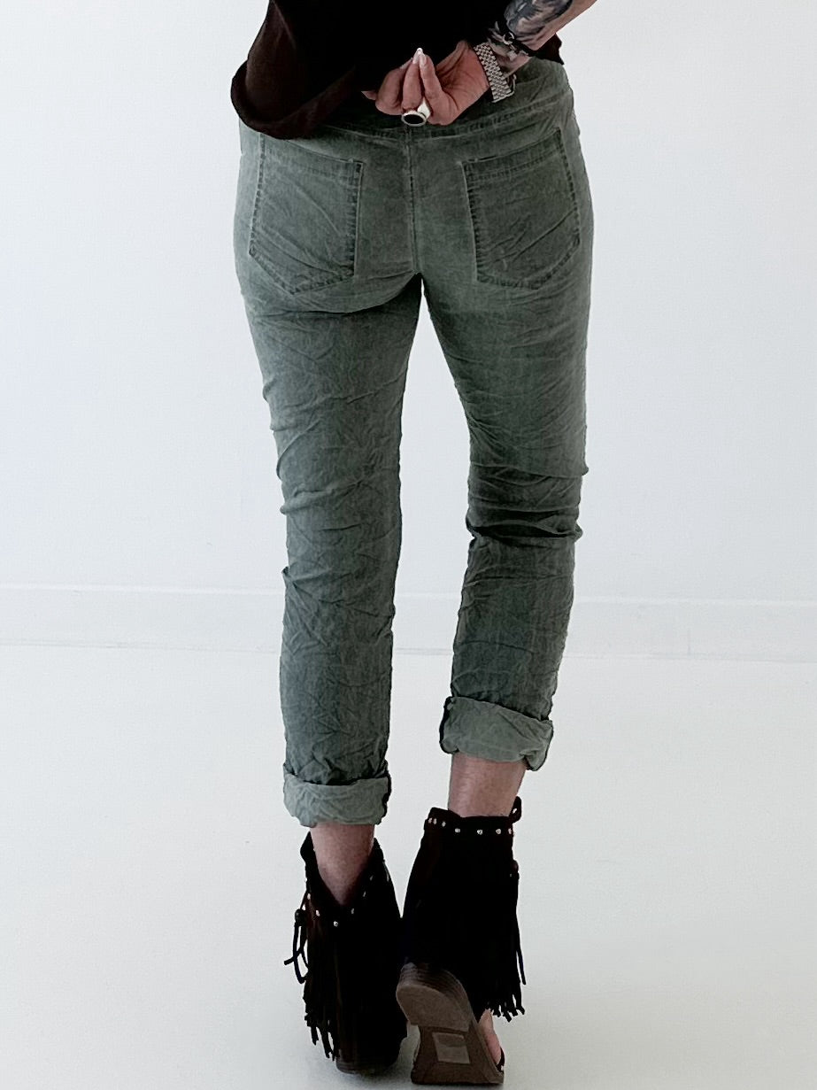 Hose stone washed mit Gürtel - khaki