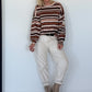 Sweater mit Allover-Streifen-Print - mokka-mehrfarbig