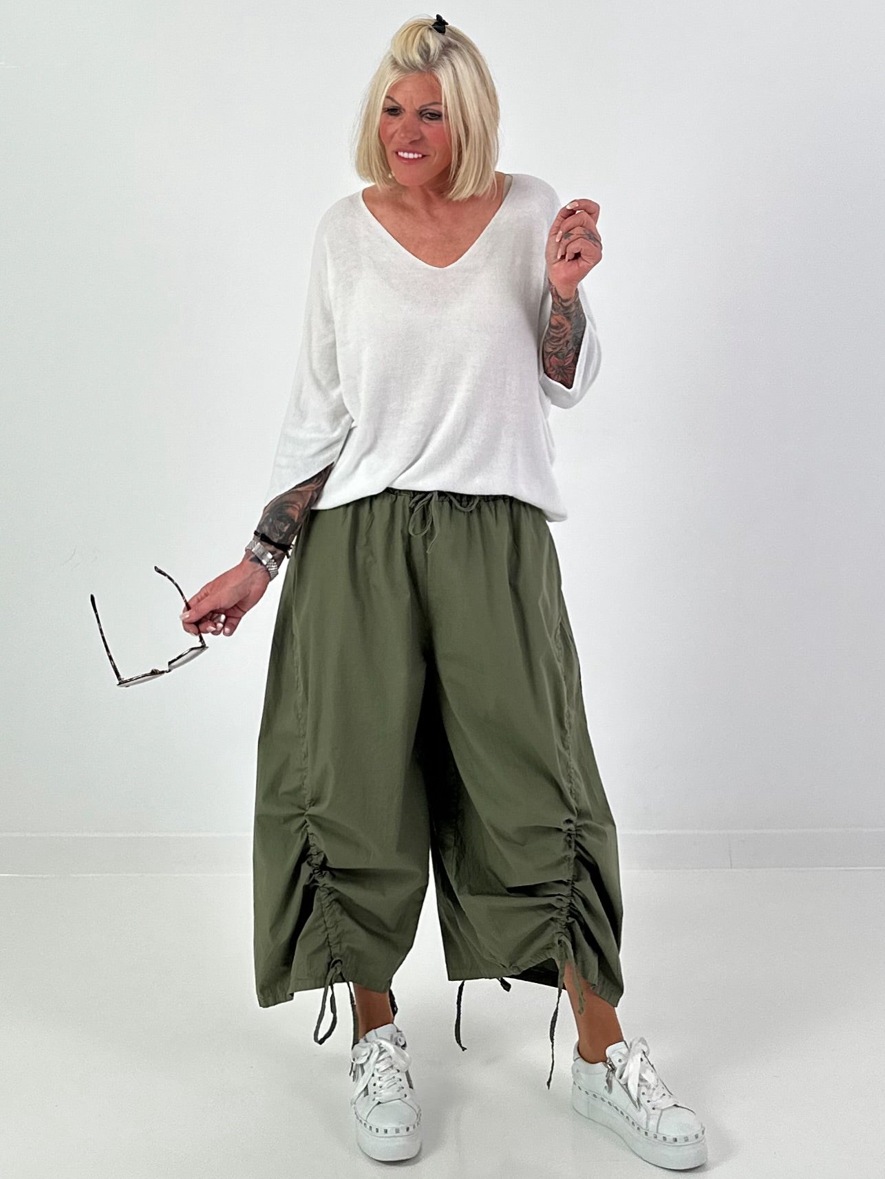Fine knit short-sleeve sweater - white