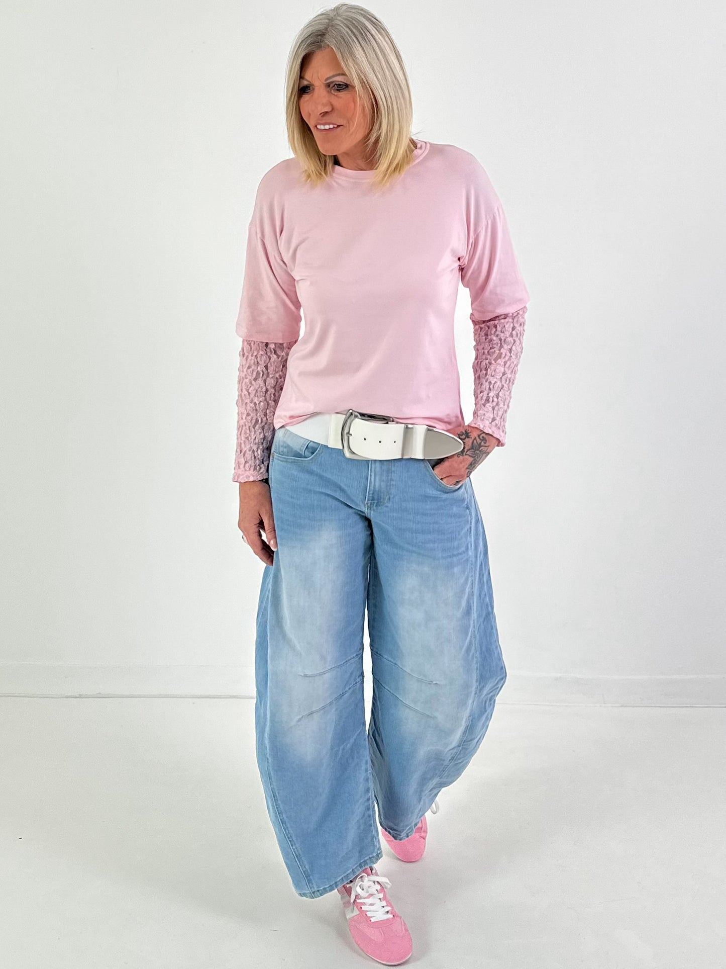 Shirt with lace sleeves - pink