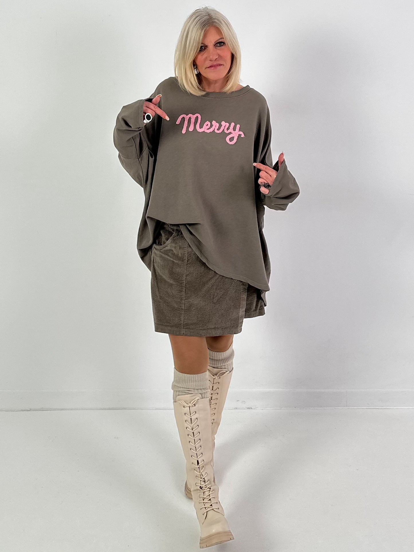 Sweatshirt model "Merry Mood" - khaki/taupe