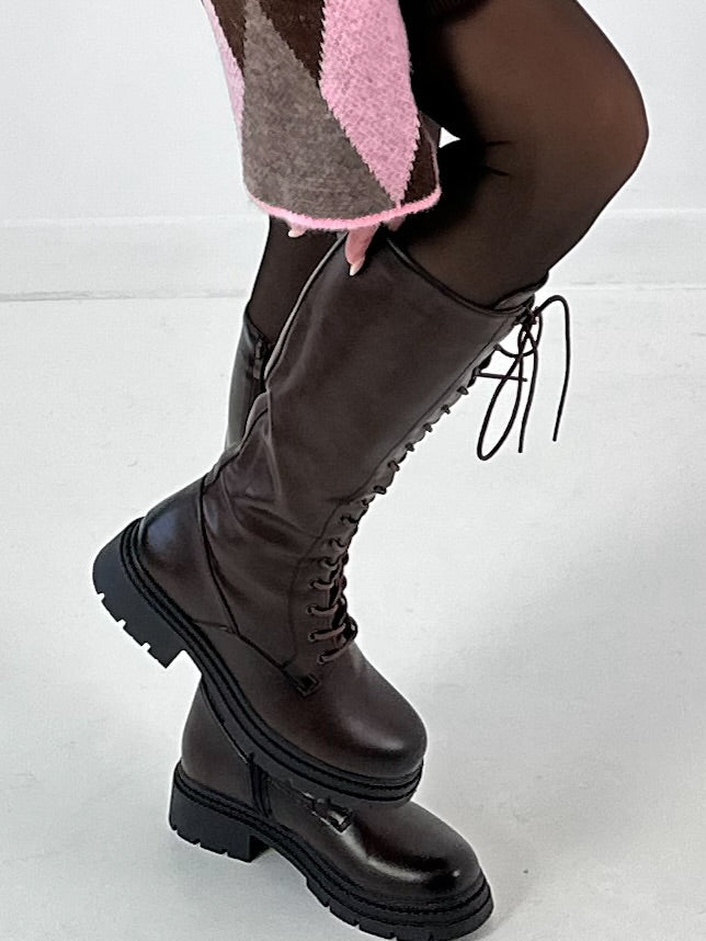 Boots model "Lacoria" - brown