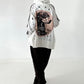Stylische Sweatshirt Jacke mit großem Rückenpatch Dog - weiss