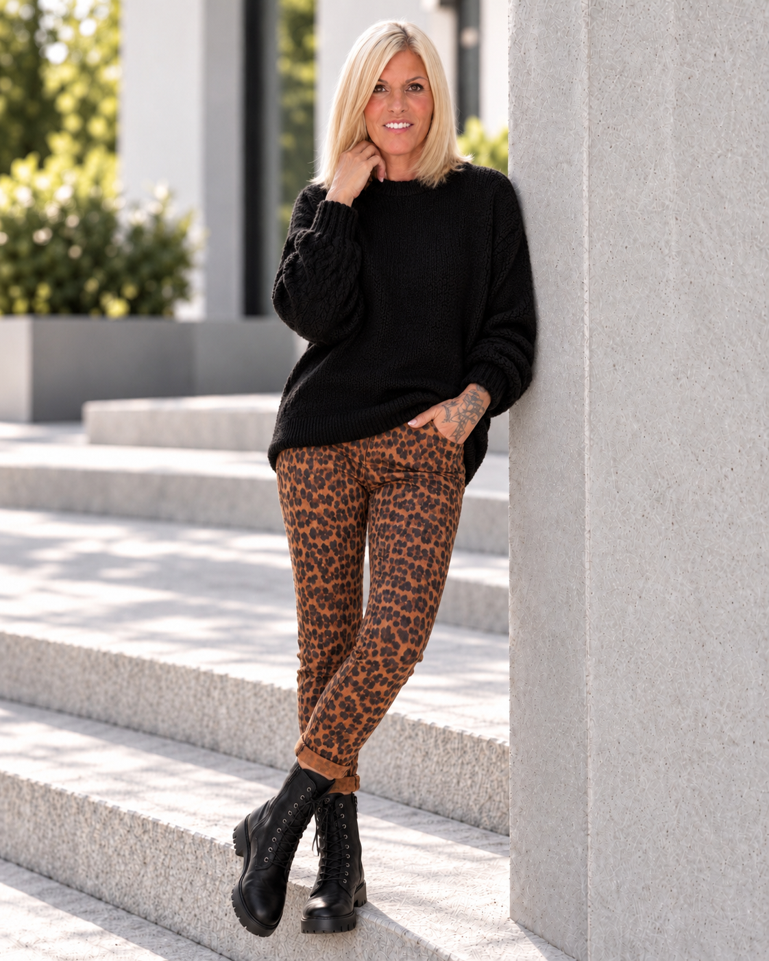 Oversized Pullover mit Grobstrickärmeln - schwarz