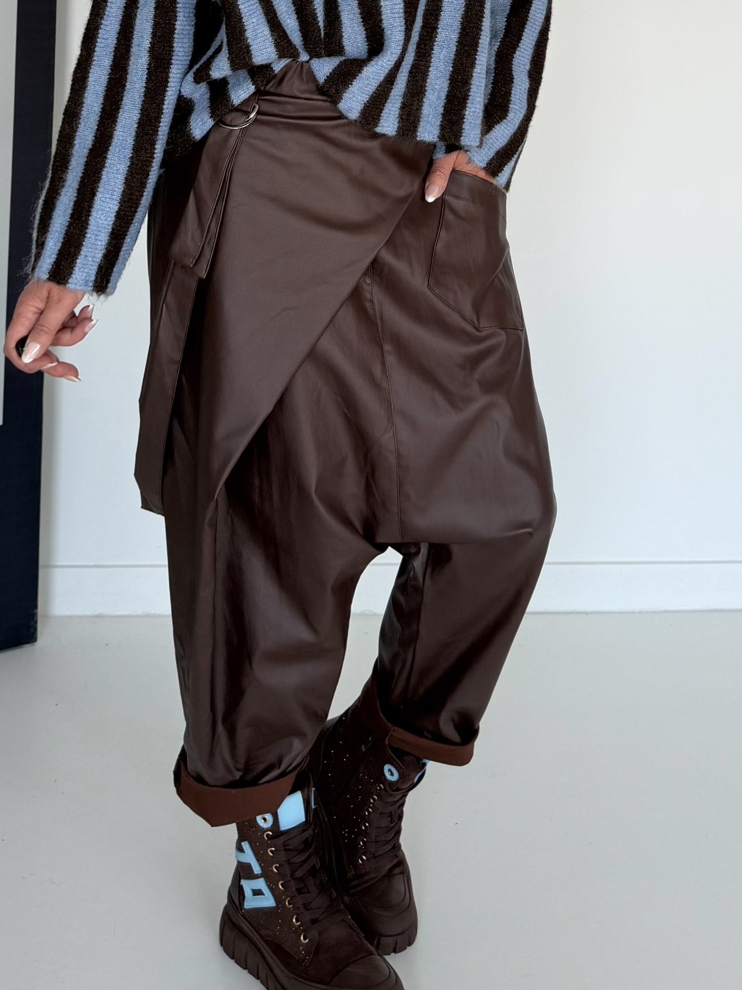 Vegane Lederbaggy - mokka