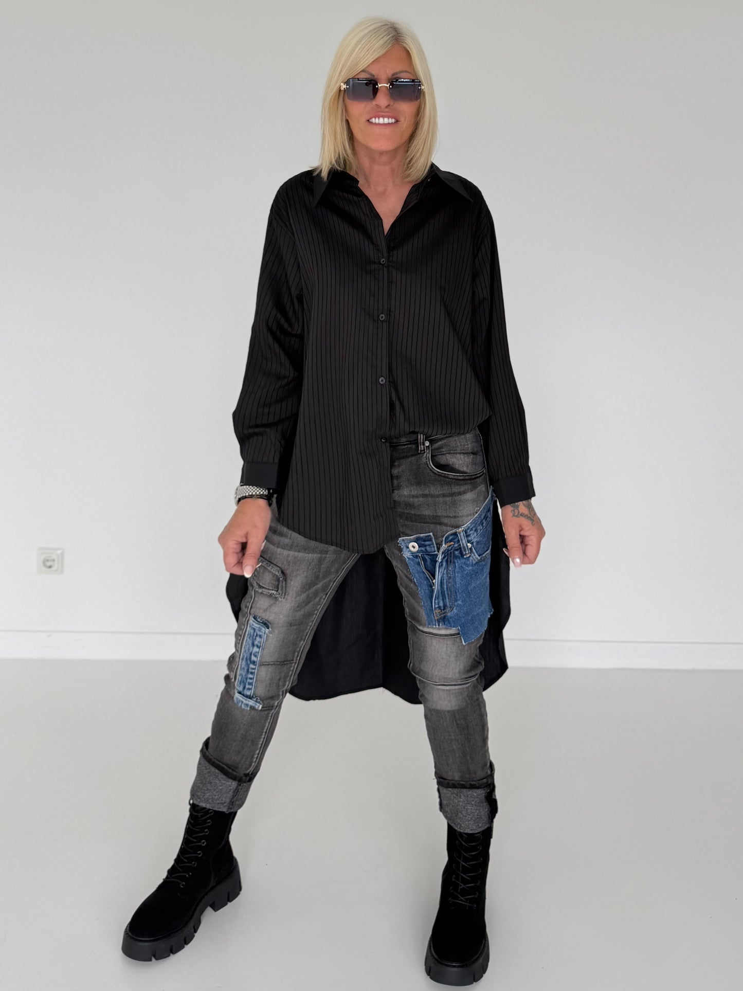 Hemdbluse mit Strukturstreifen - schwarz