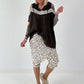 Leinen Shirt mit Pailletten und Cold Shoulder - schoko