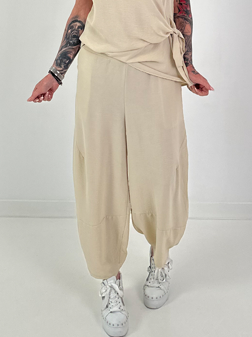 Light Balloon Trousers - beige