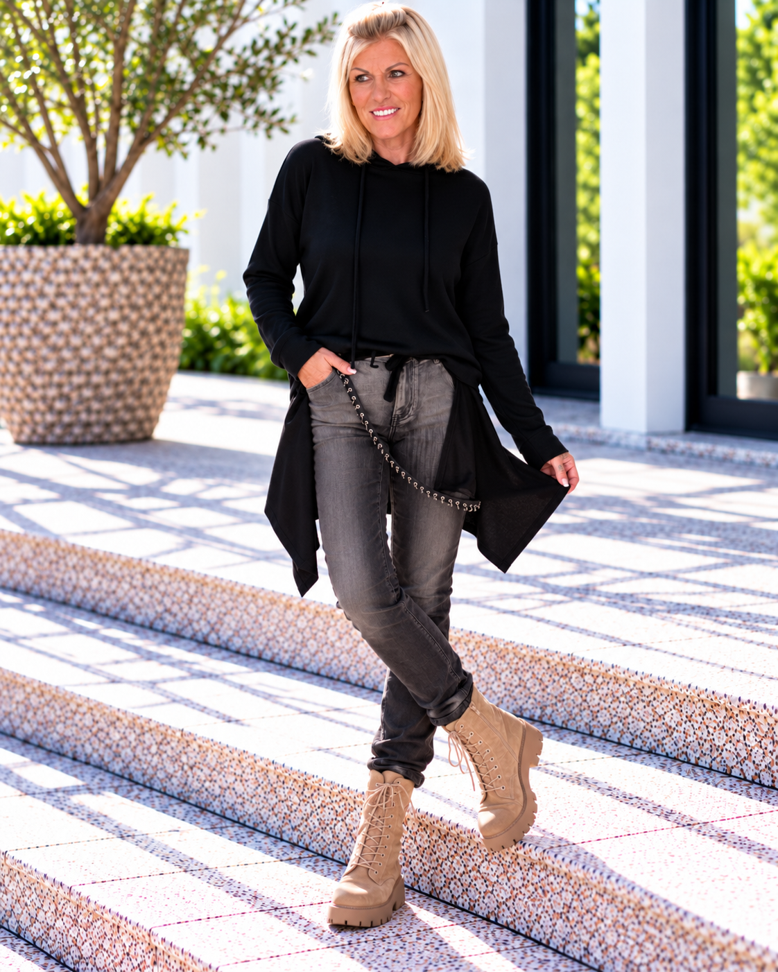 Waist Wrap in Wildlederoptik - schwarz ( lieferbar ab ca. 29.10.26)