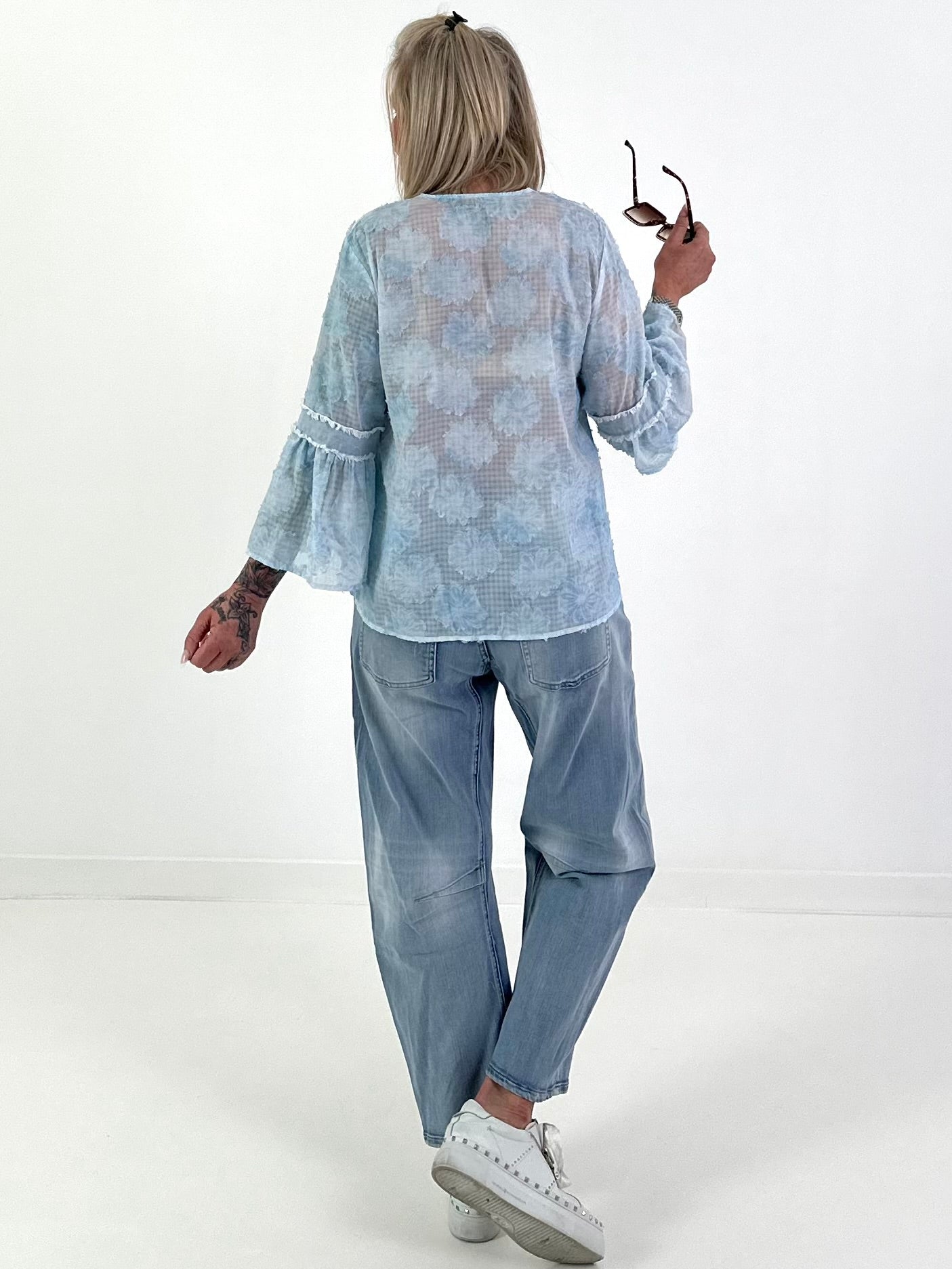Tunic with floral pattern and denim details - light blue