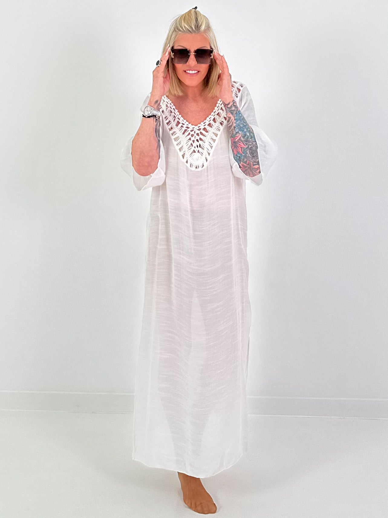 Ibiza dress with crochet inserts - white