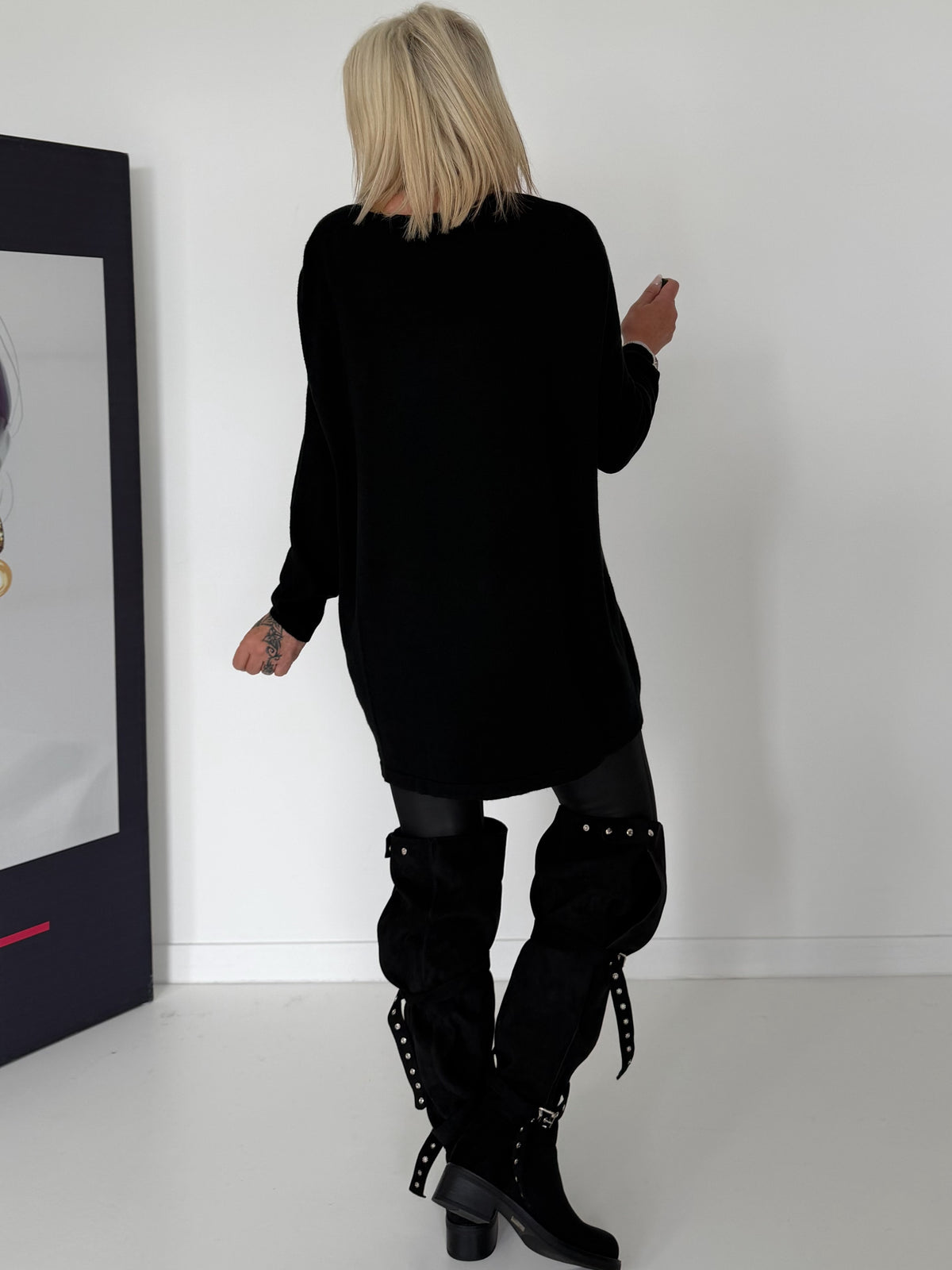 Longpullover - schwarz