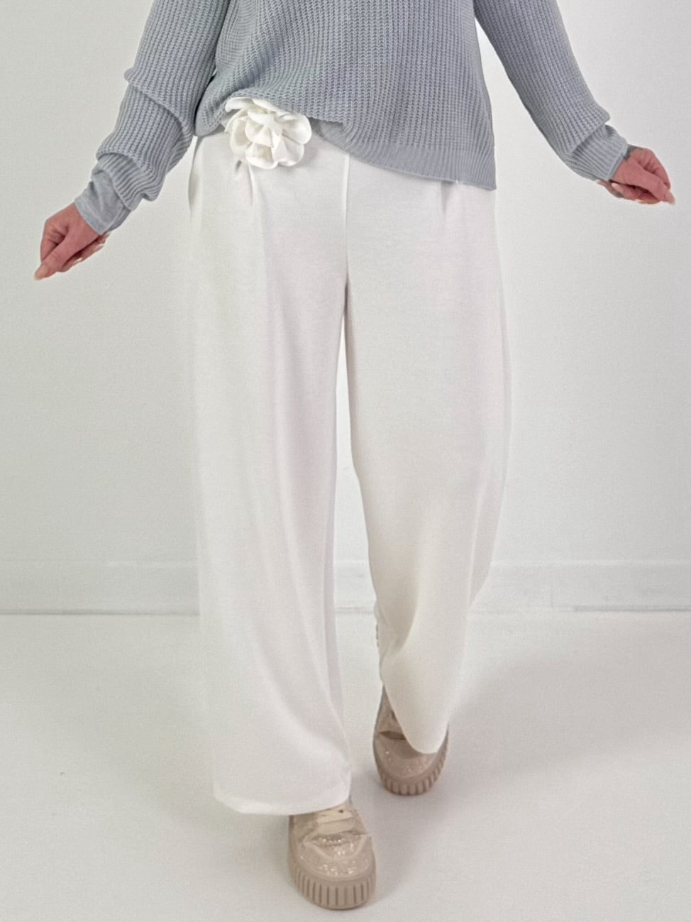 Hose Modell "Blossom Ease" - weiss