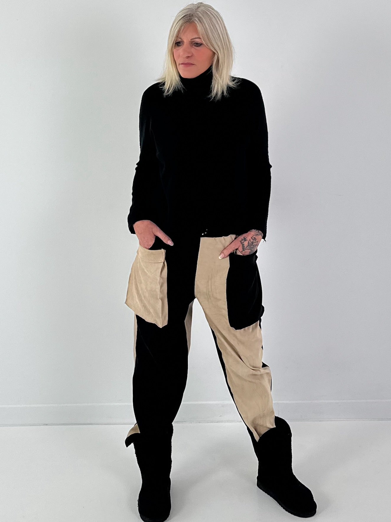 Suede-look trousers, model "Dual Harmony" - black-beige