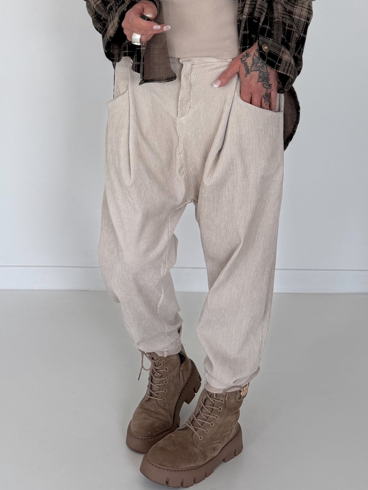 Cord-Baggy - beige