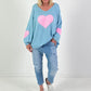 Oversized Pullover Modell "Heart Flair" - hellblau