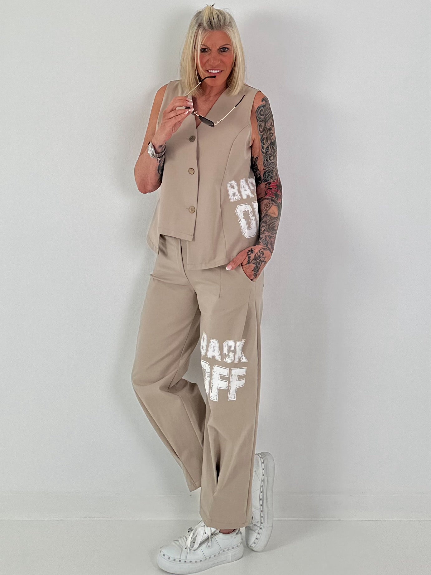 Weste BACK OFF - beige