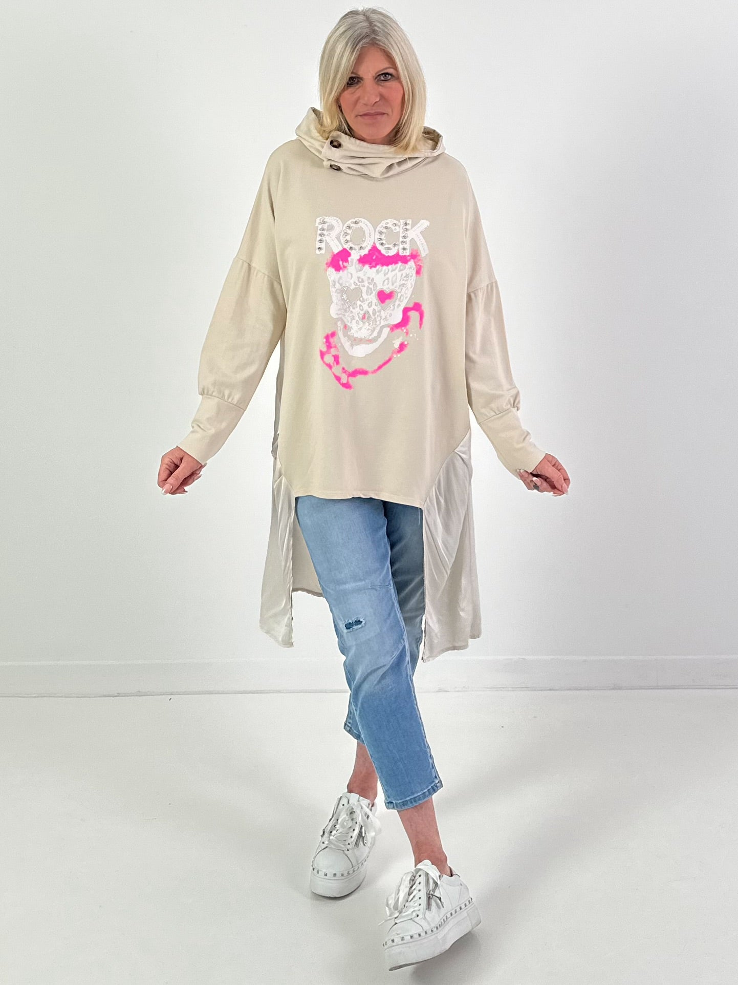 Hoodie Modell "Sparkle Skull" - beige