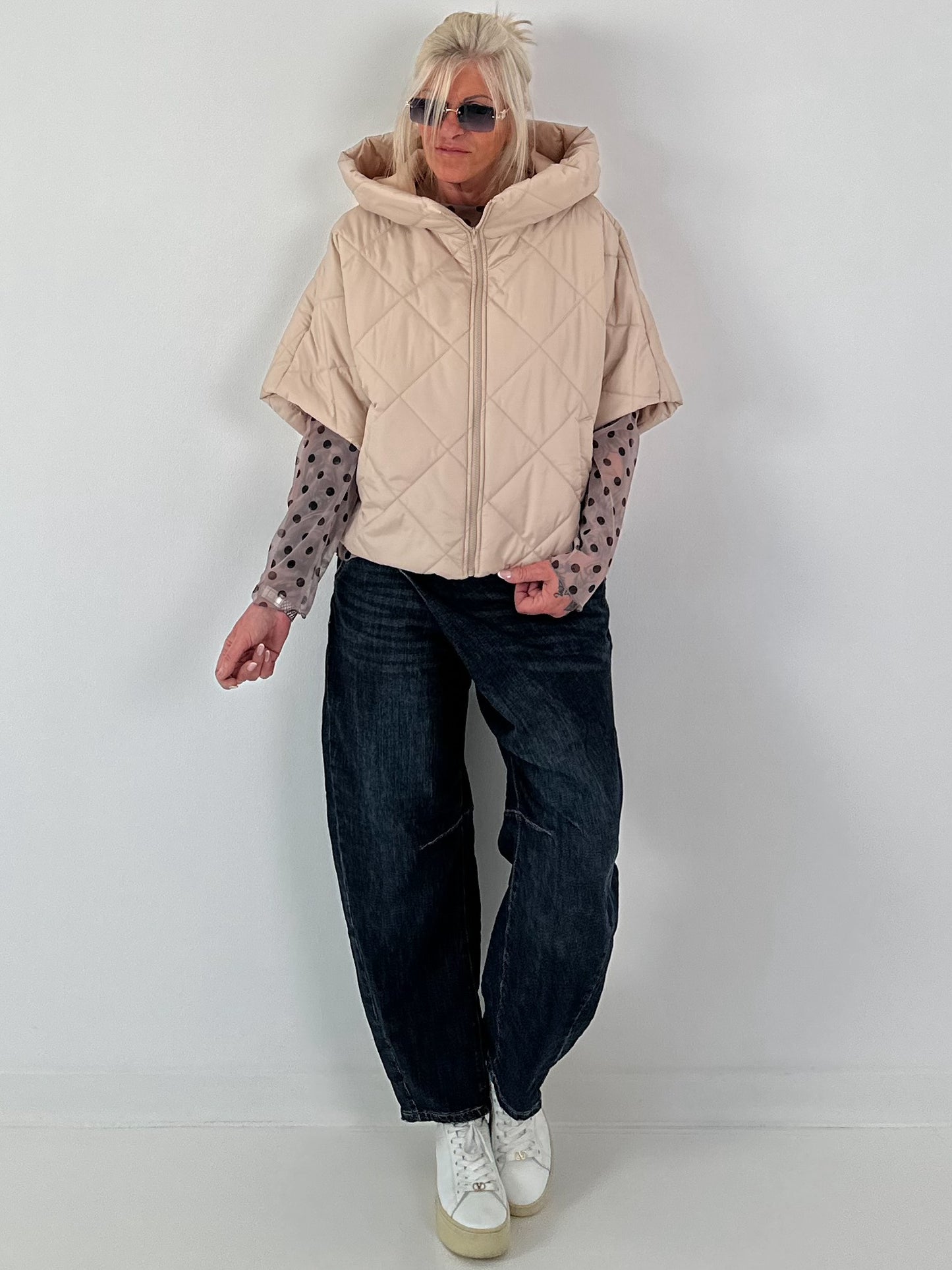 Jacket with XL collar and hood - beige