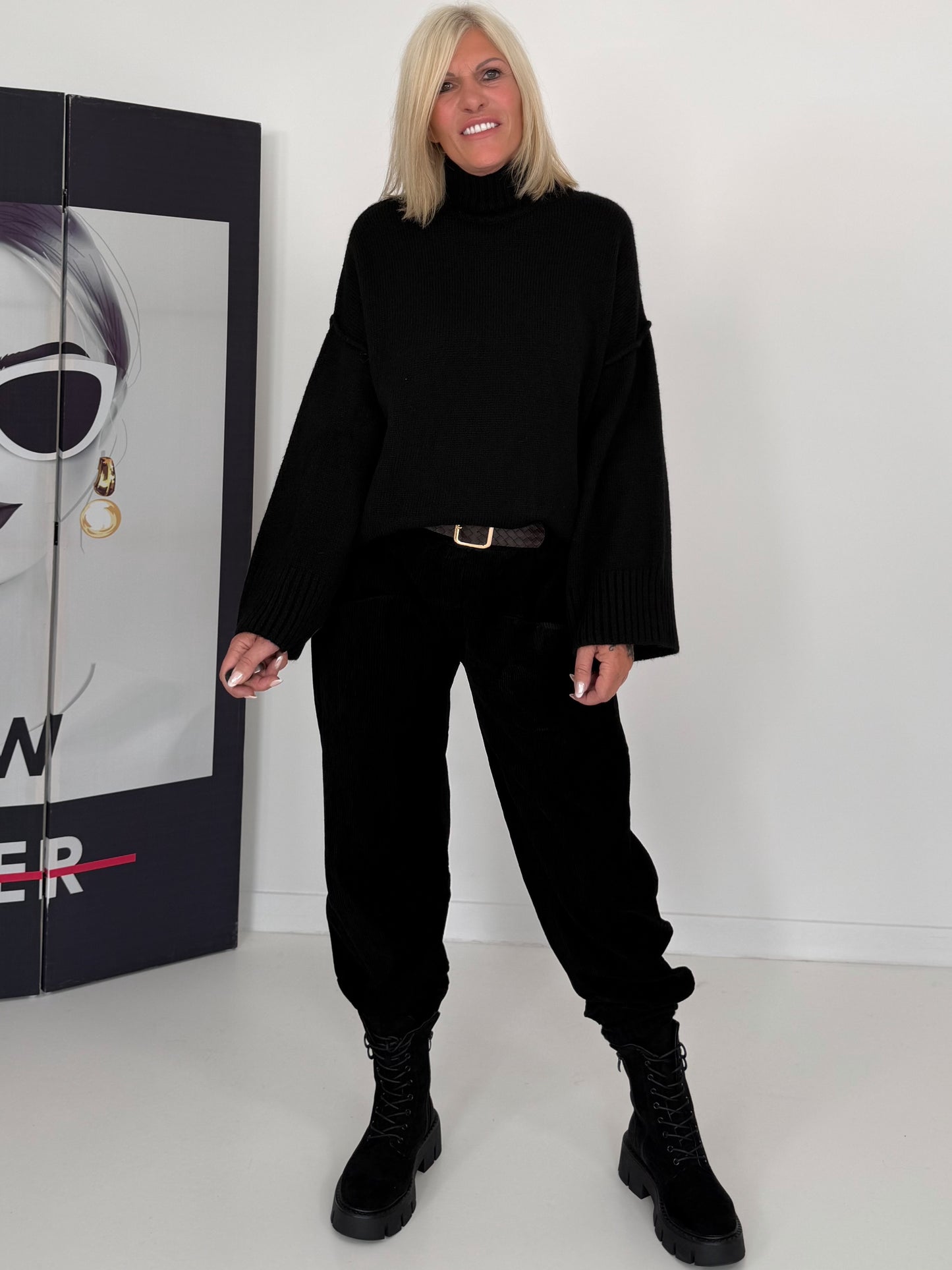 Kuscheliger Pullover - schwarz