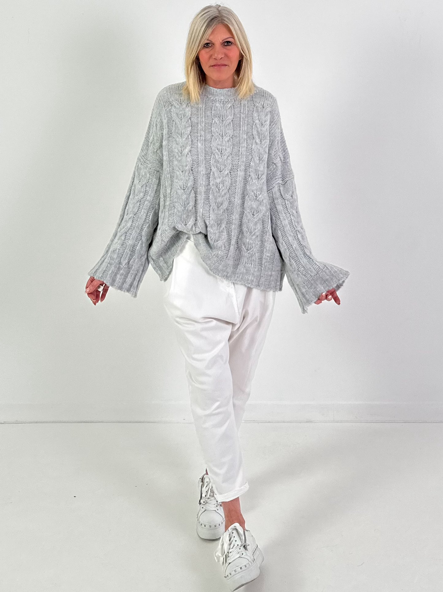 Pullover Modell "Soft Cable Knit" - hellgrau