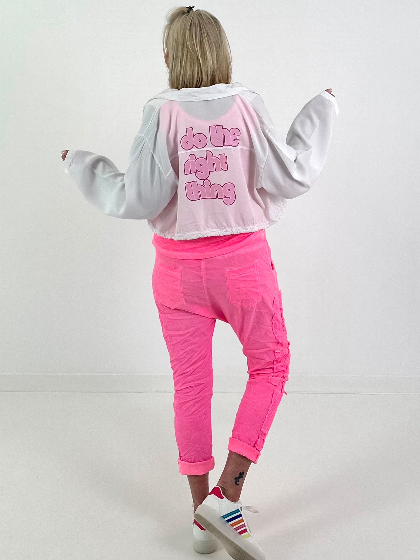 Short jacket with back print - white