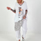 T-Shirt mit Schuhprint und Glitzerdetails - weiss-beige