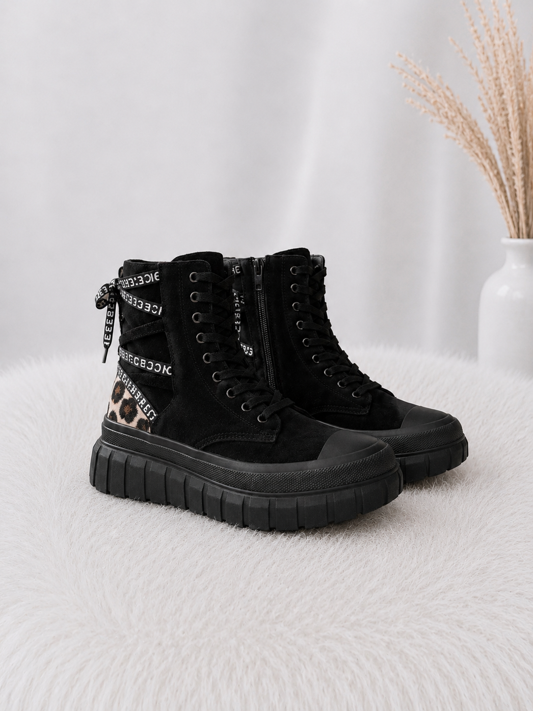 High Sneaker in Wildleder-Optik  - schwarz-leo