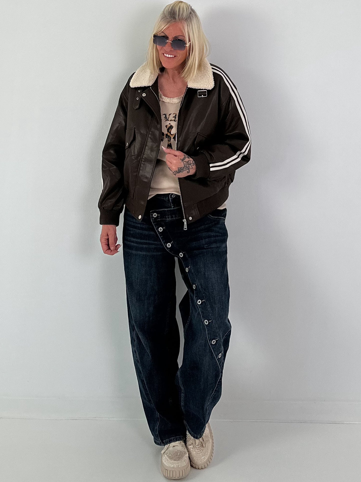 Stylish pilot jacket in a leather look - mocha