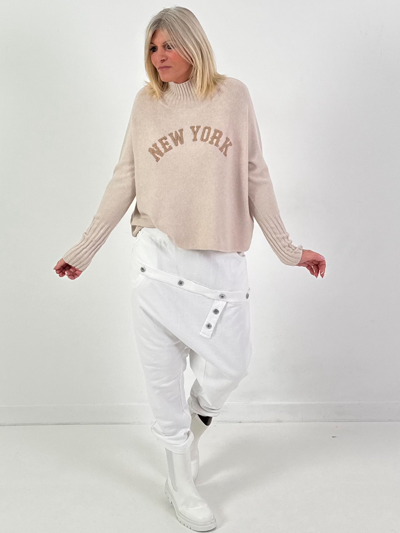 Pullover Modell "City Spirit" - beige