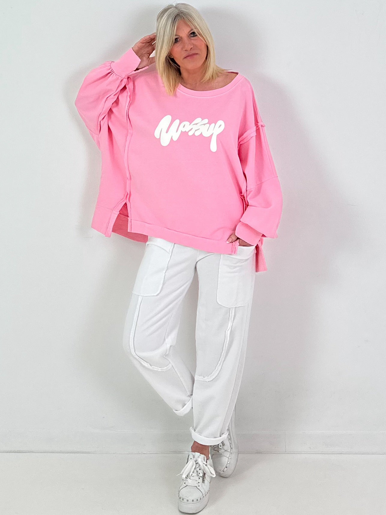 Oversized Sweatshirt Modell "Wassup" - rosa