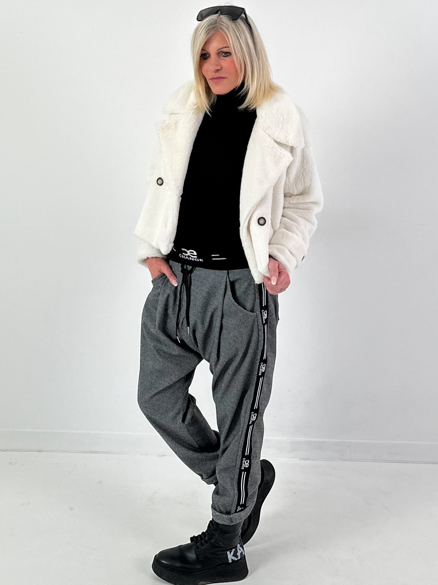 Bontjas model "Chic&amp;Charm" - wit