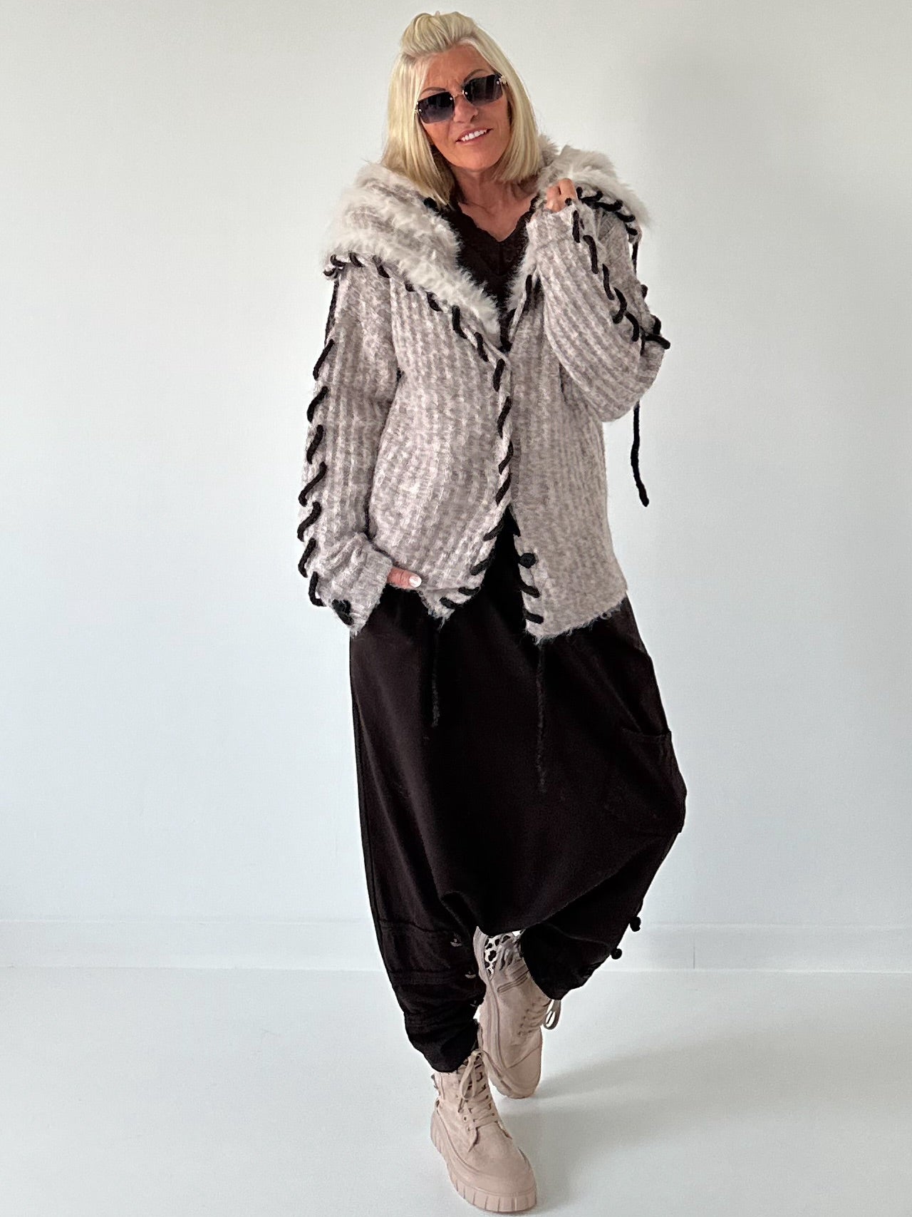 Cozy Cardigan with Oversized Faux Fur Collar - Taupe
