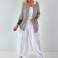 Leichte Feinstrickjacke mit Knopf- taupe