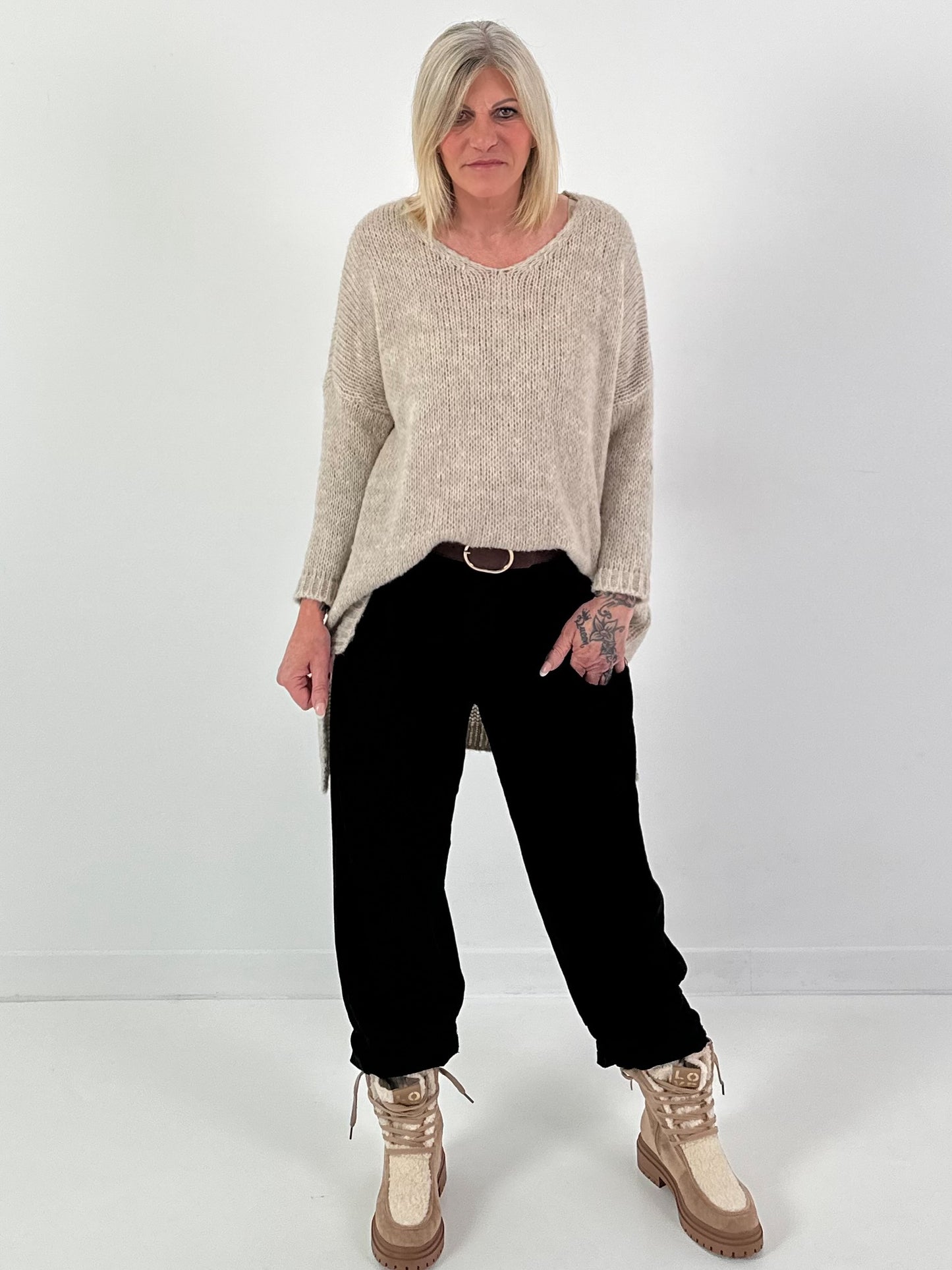 Corduroy trousers model "Casual Comfort" - black