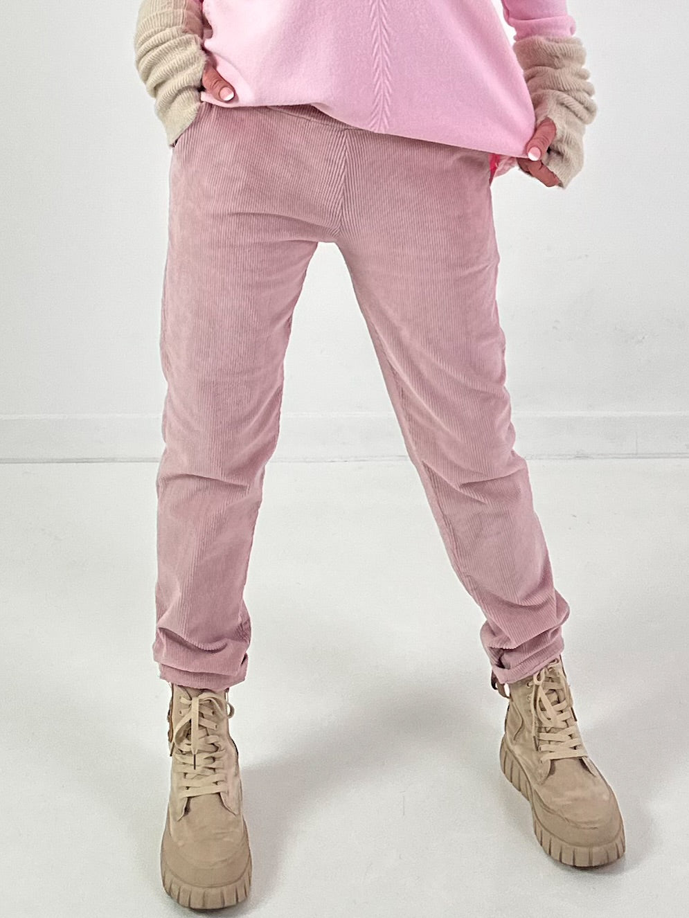 Corduroy trousers model "Easy Fit" - pink