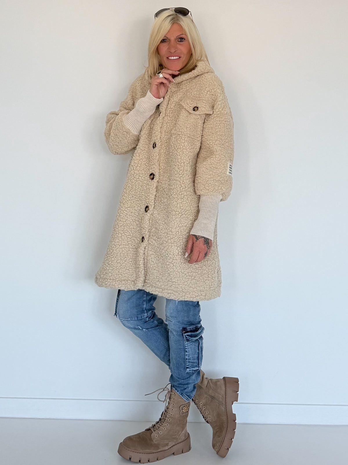 Teddymantel met mouwen met omslag - beige