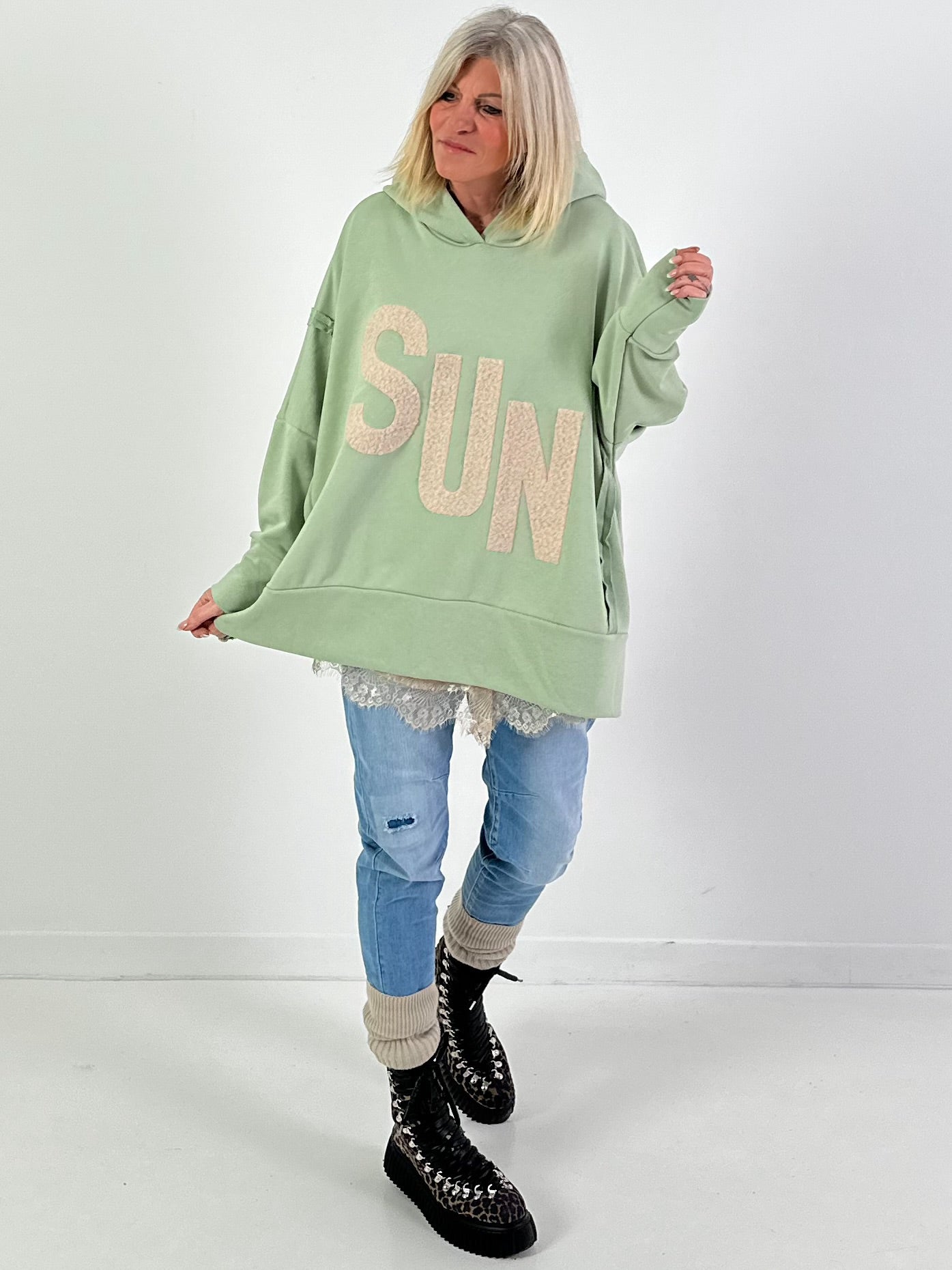 Oversized hoodie model "SUN" - sage