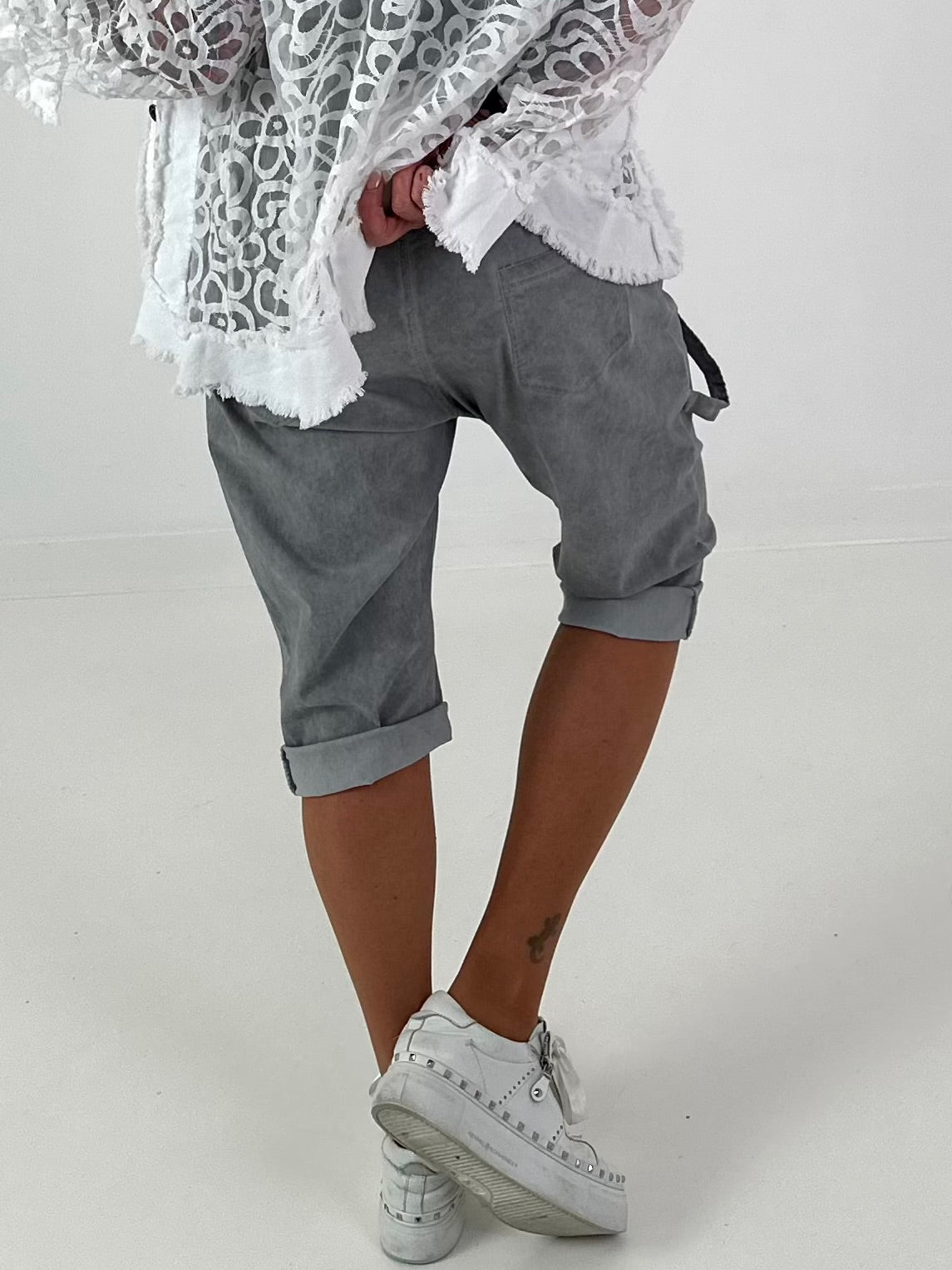 Baggy Shorts with Drawstring Detail - Grey