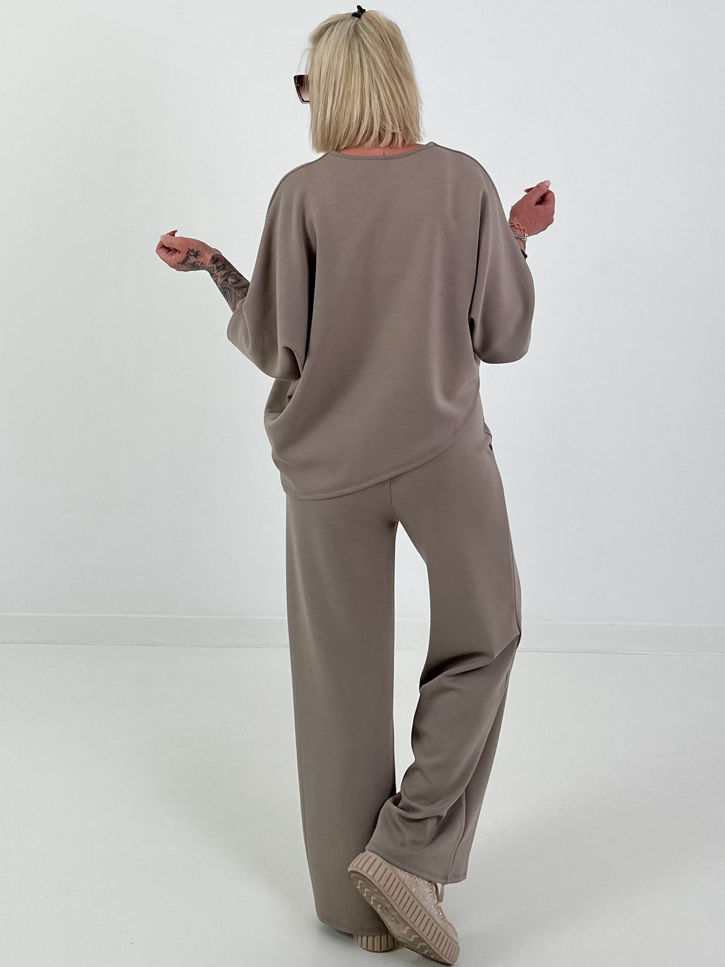 Zweiteiler mit asymmetrischem Shirt - taupe