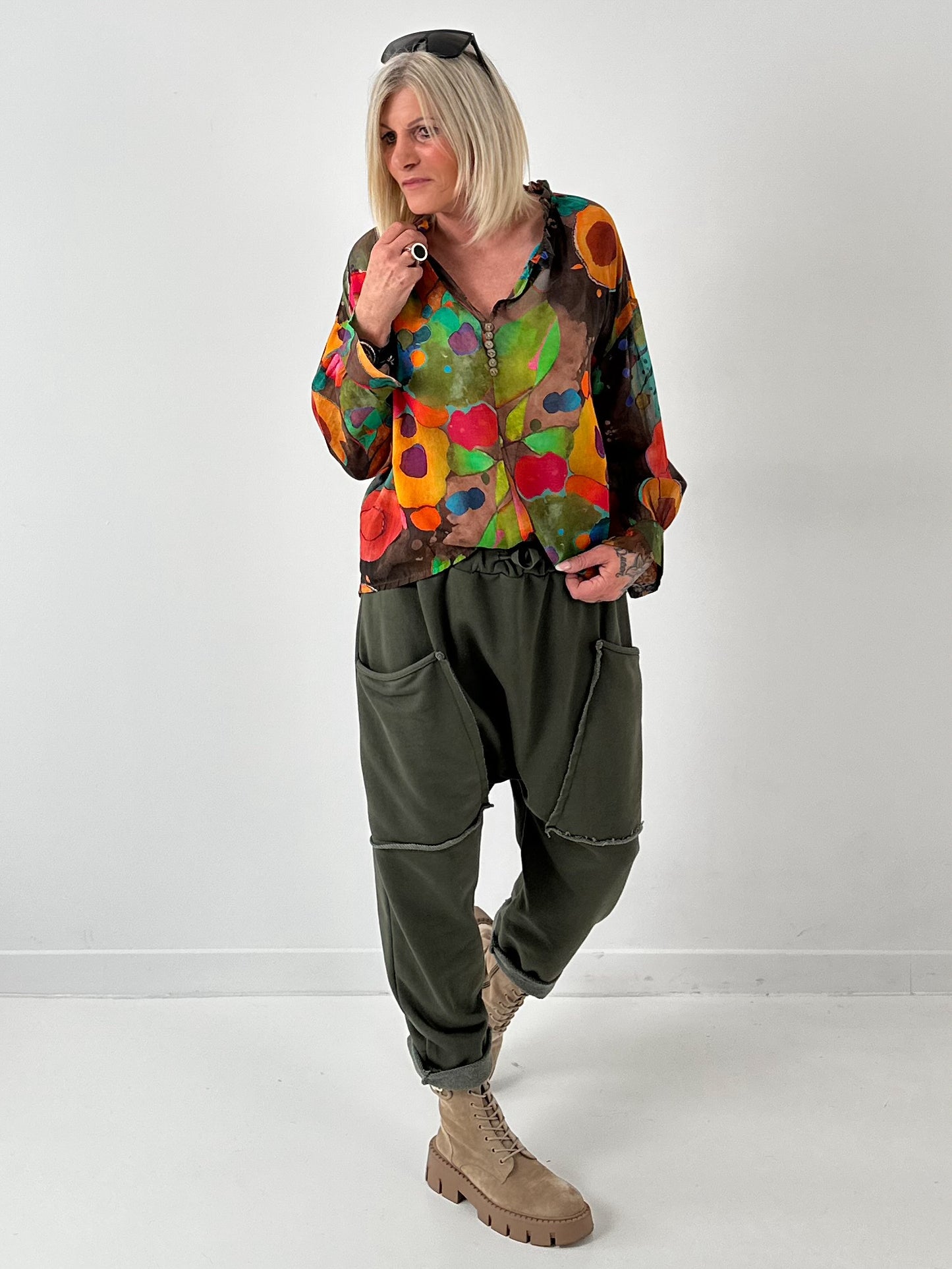 Tunic model "Points" - multicolored