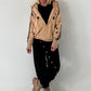 Stylische Sweatshirt Jacke mit großem Rückenpatch Comic - camel