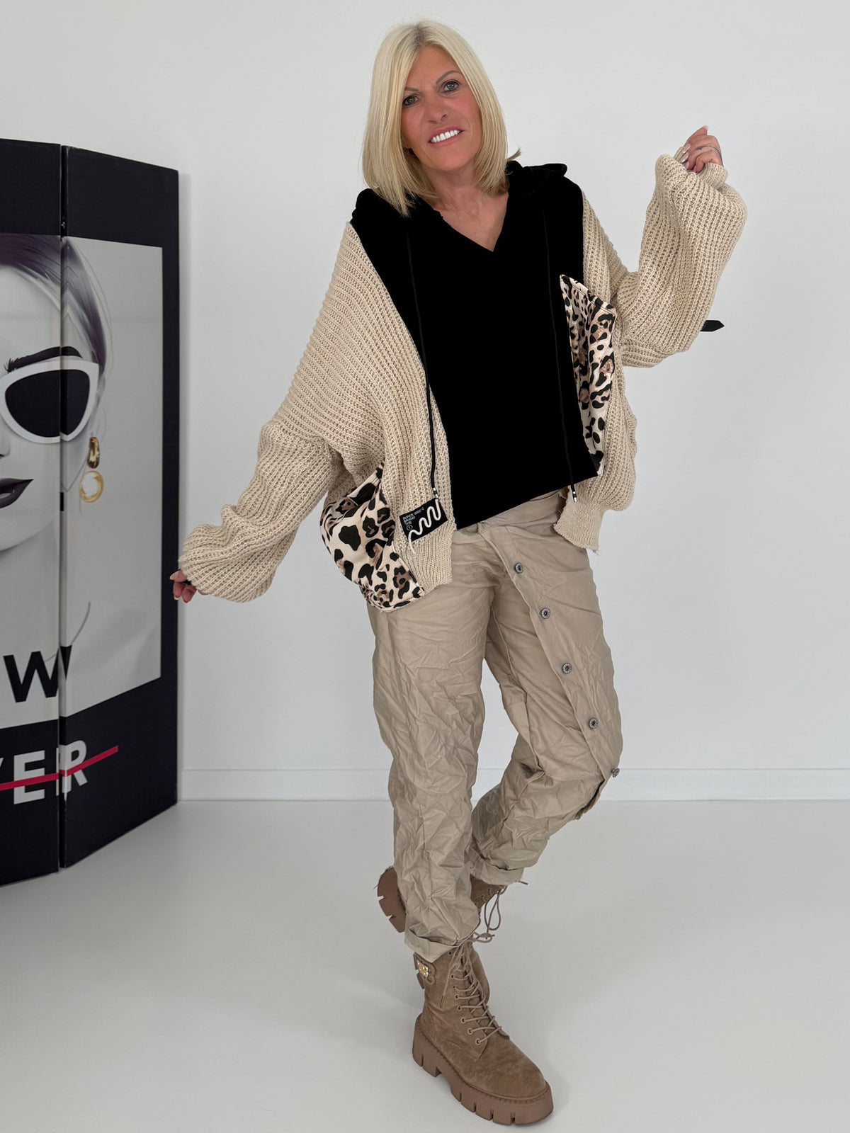 Oversized grofgebreide hoodie met sweat-inzetstuk - zwart-beige