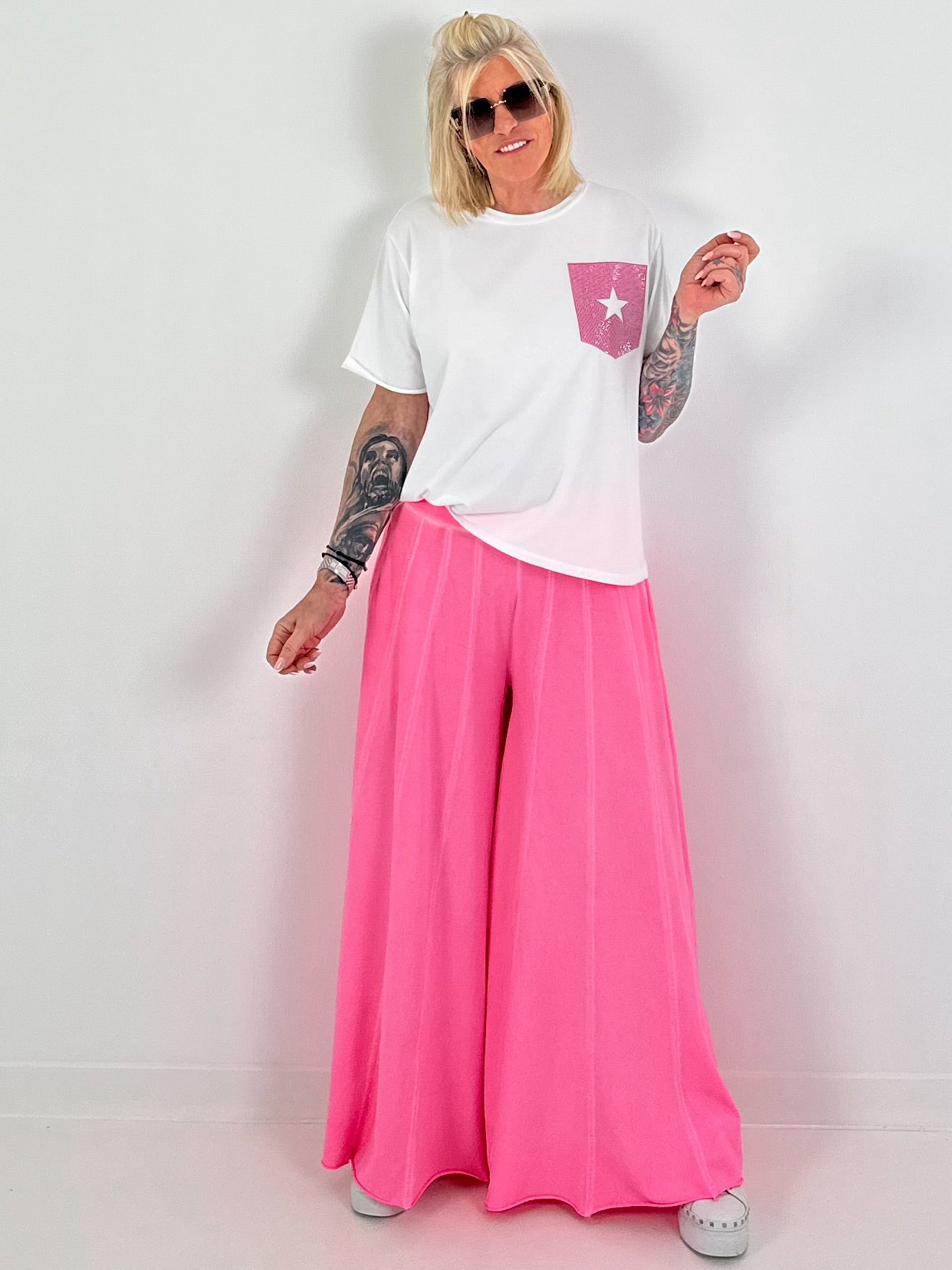 T-shirt with glitter patch - white