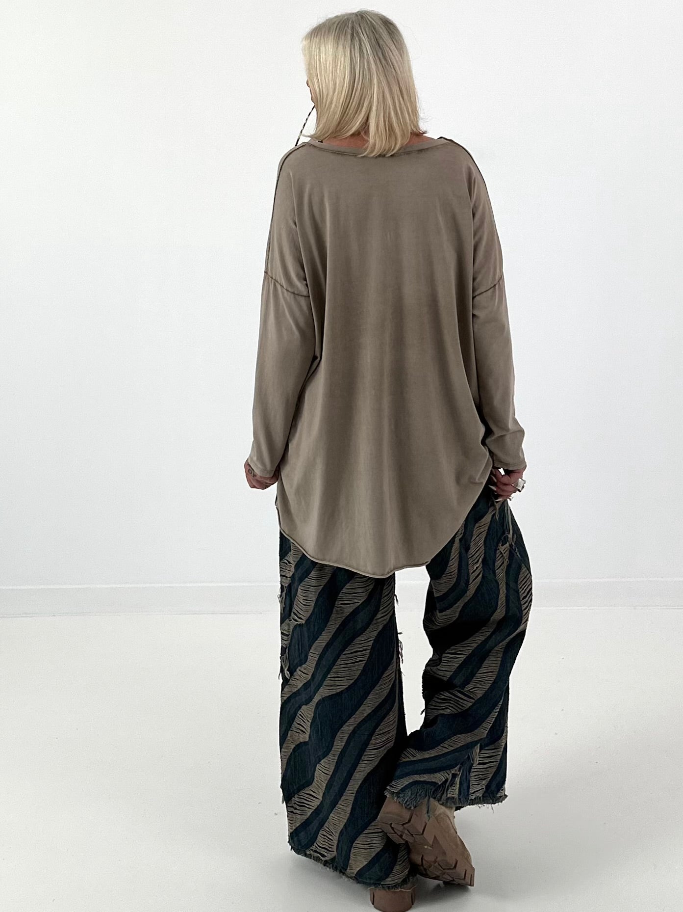 Oversized Shirt stone washed - mude