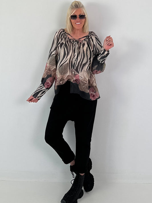 Blouse with long cuffs - beige-black-multi-colored